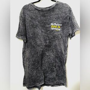 NWT BRISCO Be Patient Tee‎ - large